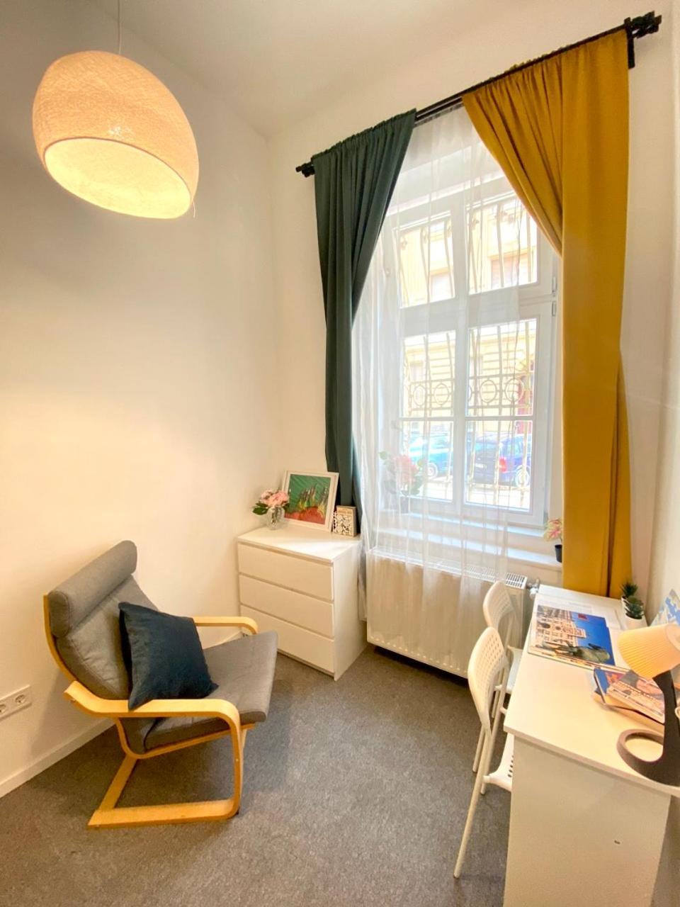 Rozsa Apartment Boedapest Buitenkant foto