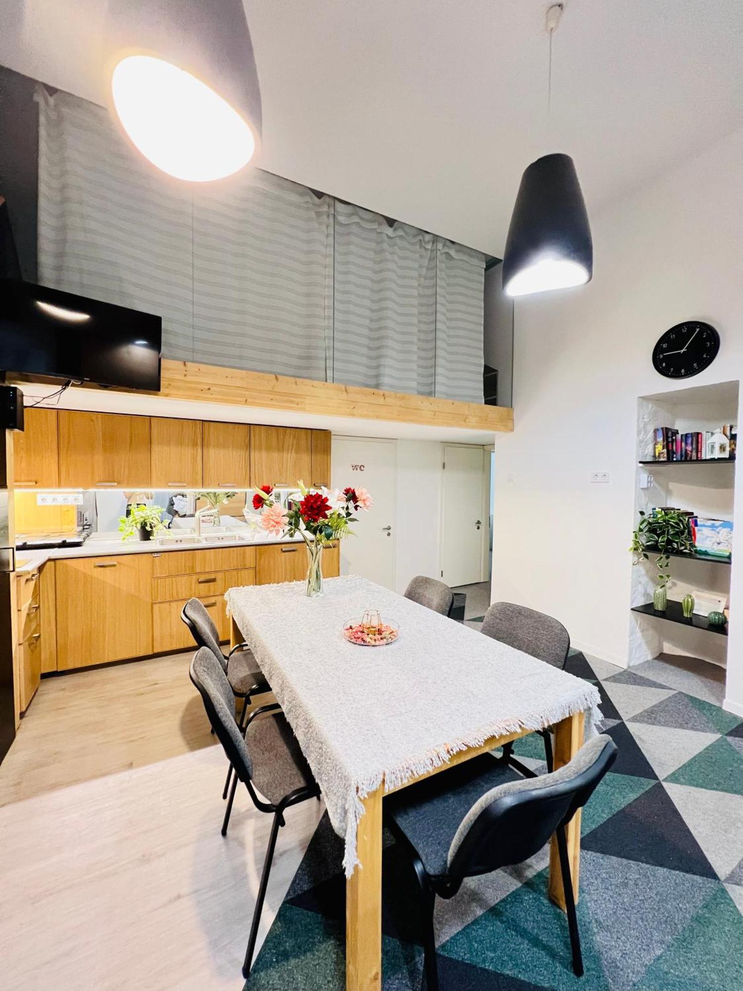Rozsa Apartment Boedapest Buitenkant foto