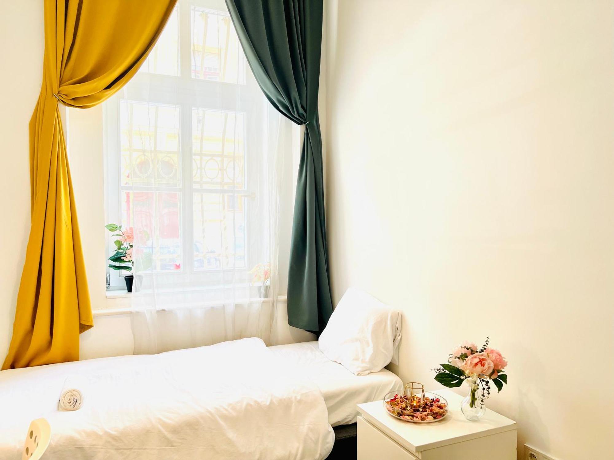 Rozsa Apartment Boedapest Buitenkant foto